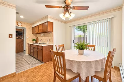 17W678 Kirkland Lane, Villa Park, IL 60181 - Photo 17