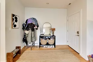 693 N Peoria St, Chicago, IL 60642 - Photo 5