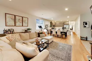 693 N Peoria St, Chicago, IL 60642 - Photo 3