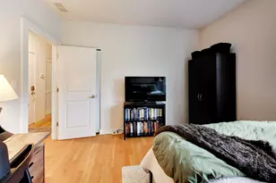 693 N Peoria St, Chicago, IL 60642 - Photo 17
