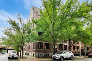 693 N Peoria St, Chicago, IL 60642 - Photo 1