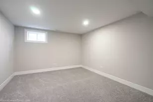 8933 S Oakwood Dr, Hickory Hills, IL 60457 - Photo 23
