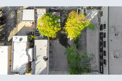 5828 N Broadway Street, Chicago, IL 60660 - Photo 3