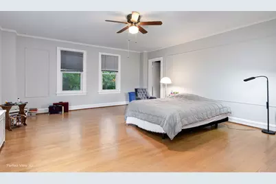 2701 W Farwell Avenue, Chicago, IL 60645 - Photo 15