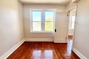 2119 S 51st Ave, Cicero, IL 60804 - Photo 7