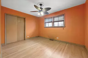 10300 Milford, Westchester, IL 60154 - Photo 13
