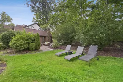 1330 Maple Avenue, Downers Grove, IL 60515 - Photo 29