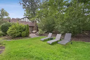1330 Maple Ave, Downers Grove, IL 60515 - Photo 29