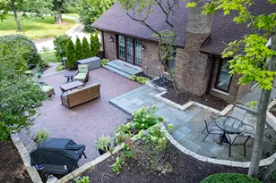 1330 Maple Ave, Downers Grove, IL 60515 - Photo 27