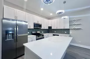 5549 N Lincoln Ave, Chicago, IL 60625 - Photo 5