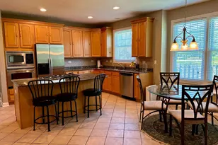 3898 Linneman St, Glenview, IL 60025 - Photo 7