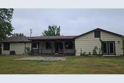 1610 W McCord Street, Centralia, IL 62801 - Photo 3