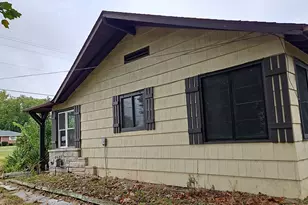 1610 W McCord St, Centralia, IL 62801 - Photo 5