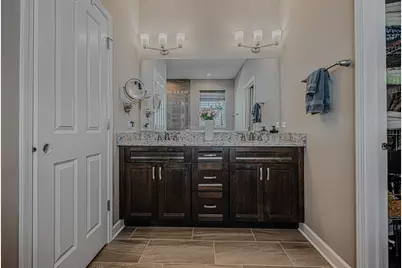 211 N Sunset Lane, Addison, IL 60101 - Photo 23