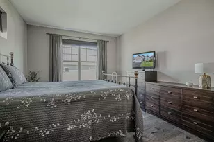 211 N Sunset Ln, Addison, IL 60101 - Photo 21