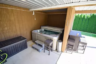 2002 Kennedy Dr, McHenry, IL 60050 - Photo 7