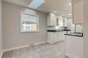 7339 N Oconto Ave, Chicago, IL 60631 - Photo 13