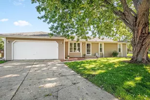8523 Terrang Ct, Machesney Park, IL 61115 - Photo 1