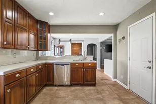 8523 Terrang Ct, Machesney Park, IL 61115 - Photo 13
