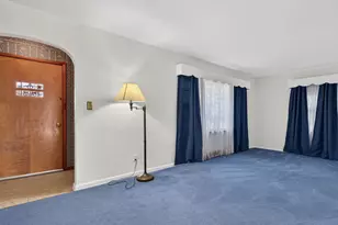 2485 E Division St, Diamond, IL 60416 - Photo 7