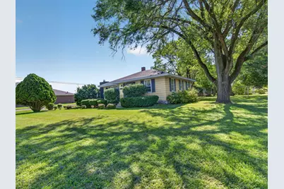 2485 E Division Street, Diamond, IL 60416 - Photo 3