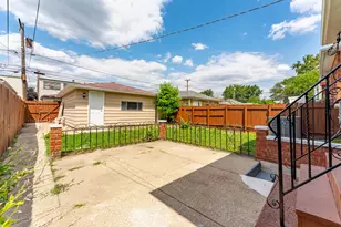 2234 Gunderson Ave, Berwyn, IL 60402 - Photo 23