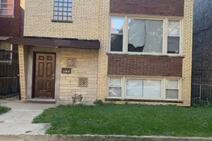 7637 S Essex Ave, Chicago, IL 60649 - Photo 1