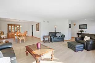 2896 Tanaga Basin, New Lenox, IL 60451 - Photo 7