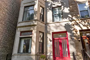 708 W Buckingham Pl, Chicago, IL 60657 - Photo 1