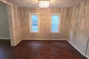 11566 S Lafayette Ave, Chicago, IL 60628 - Photo 7