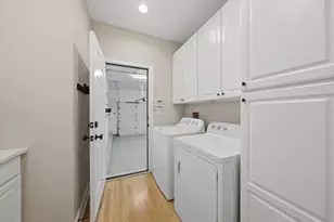 955 Livingston Ln, Inverness, IL 60010 - Photo 63
