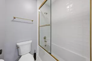 955 Livingston Ln, Inverness, IL 60010 - Photo 37