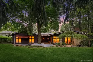 125 N Park Blvd, Glen Ellyn, IL 60137 - Photo 33