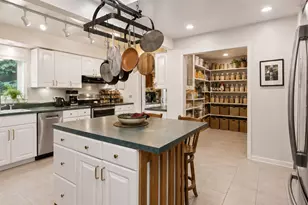 125 N Park Blvd, Glen Ellyn, IL 60137 - Photo 21