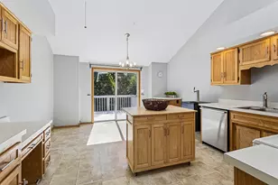 15412 S Sunshine Cir, Plainfield, IL 60544 - Photo 5