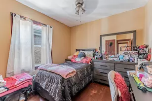 4019 W 57th St, Chicago, IL 60629 - Photo 9
