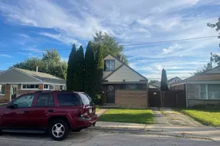 3771 W Pippin St, Chicago, IL 60652 - Photo 3