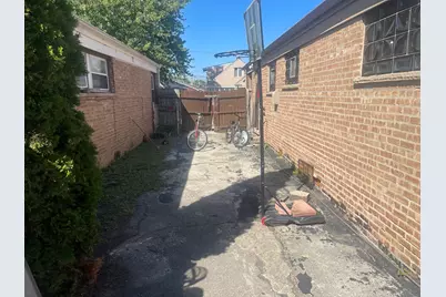 3771 W Pippin Street, Chicago, IL 60652 - Photo 5