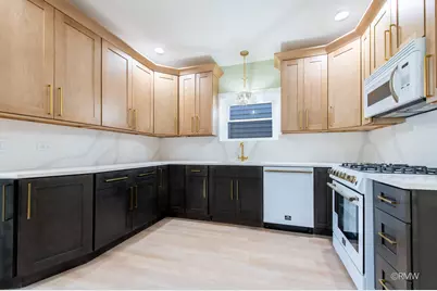 1227 Highland Avenue, Berwyn, IL 60402 - Photo 11