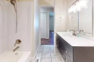 337 Mallard Ct, Vernon Hills, IL 60061 - Photo 11