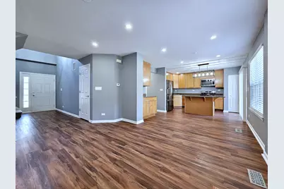 464 Lancaster Drive, Pingree Grove, IL 60140 - Photo 5