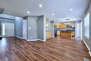 464 Lancaster Dr, Pingree Grove, IL 60140 - Photo 5