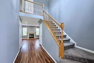 464 Lancaster Dr, Pingree Grove, IL 60140 - Photo 3