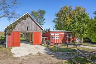 21443 Airport Rd, Sycamore, IL 60178 - Photo 5