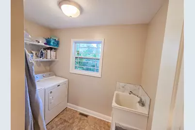1415 Indian Trail, Kankakee, IL 60901 - Photo 29