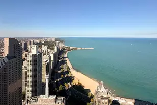 175 E Delaware Pl, Chicago, IL 60611 - Photo 17