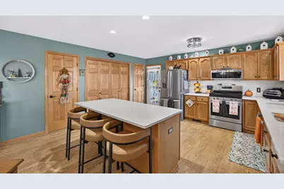 224 Windover Park Court, Rochelle, IL 60168 - Photo 7
