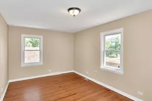 7803 S Champlain Ave, Chicago, IL 60619 - Photo 13