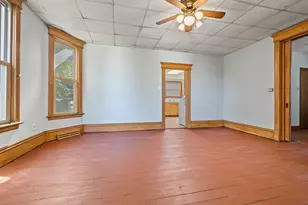 1212 W Olive St, Bloomington, IL 61701 - Photo 5