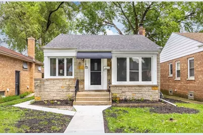 117 Morris Avenue, Bellwood, IL 60104 - Photo 1